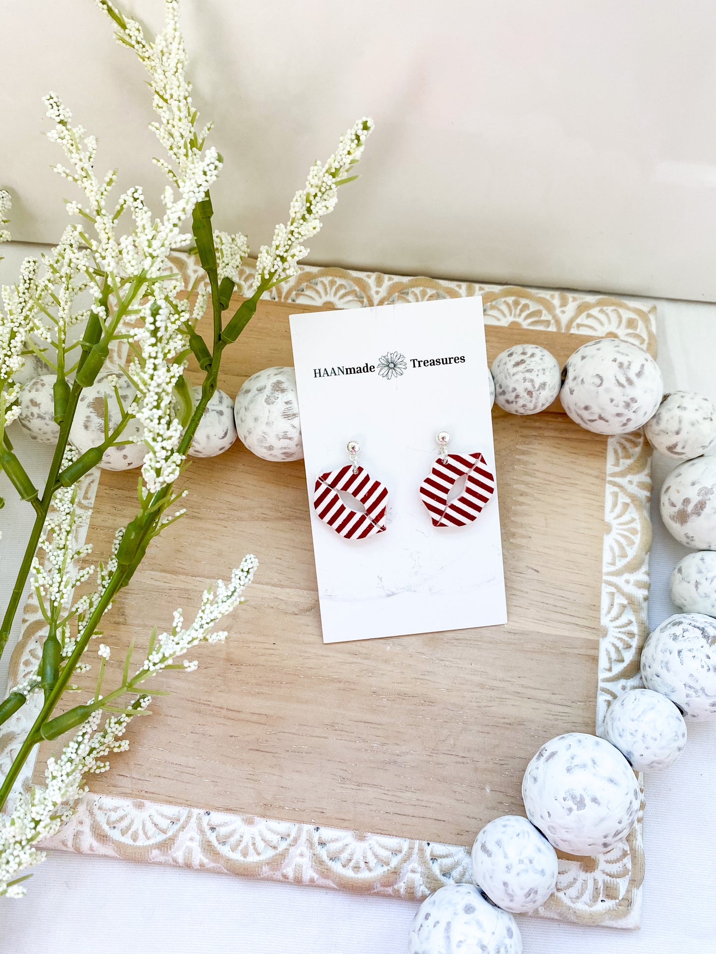 Red & White Candy Stripe Lips