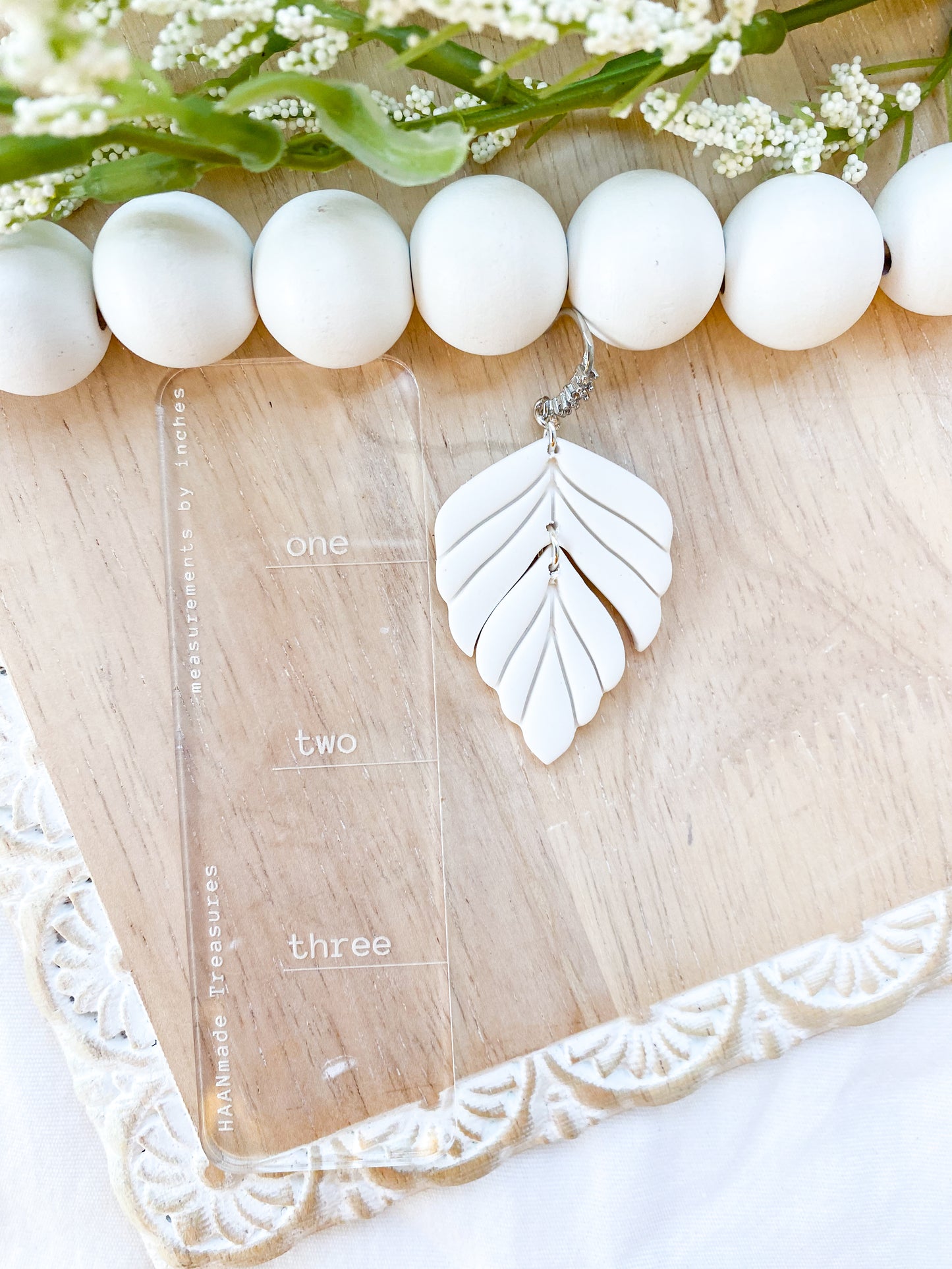 Diamond Top Foliage Dangles