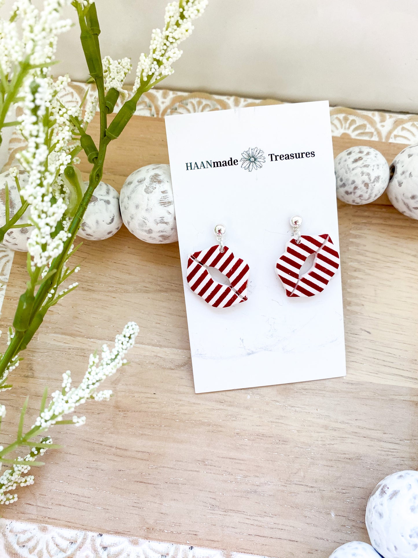 Red & White Candy Stripe Lips