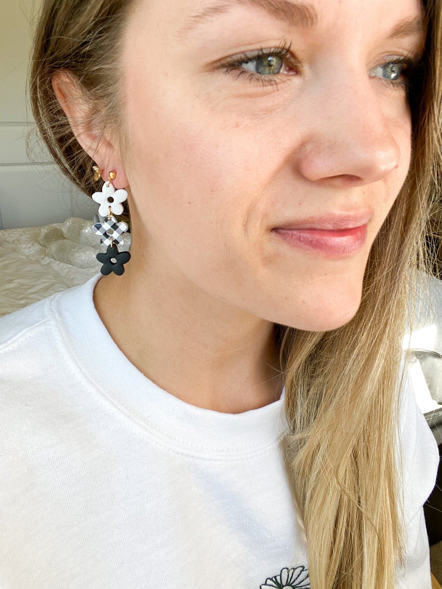 Black & White Checkered Flowers