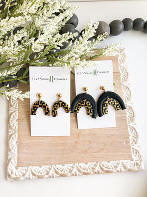 Black & Gold Flower Checkers