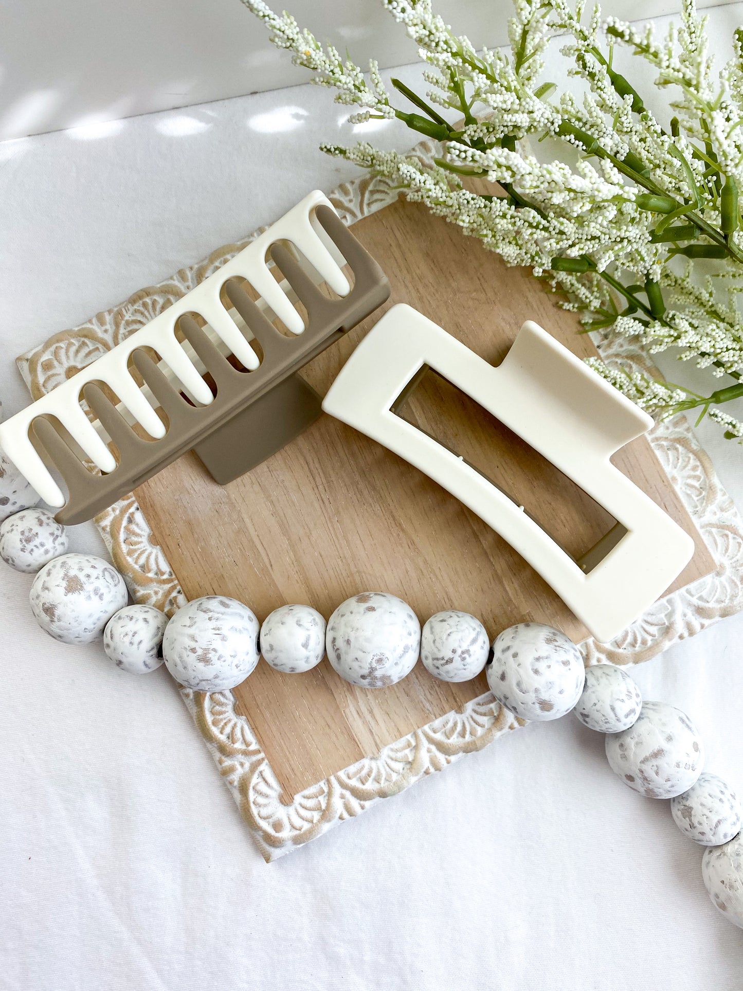 Two-Toned Claw Clips