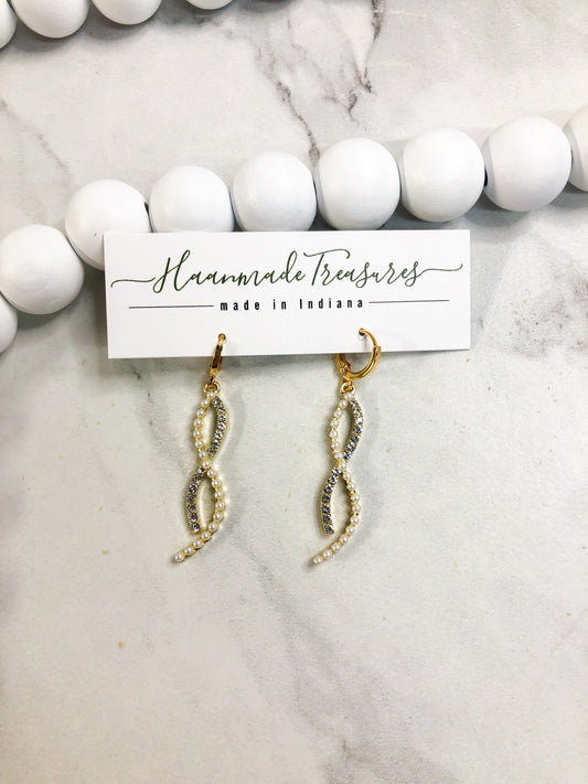 Diamond Pearl Dangles