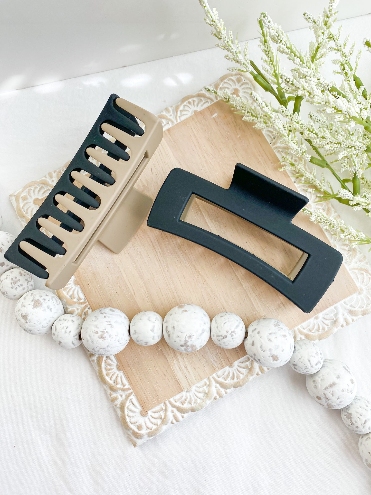 Two-Toned Claw Clips