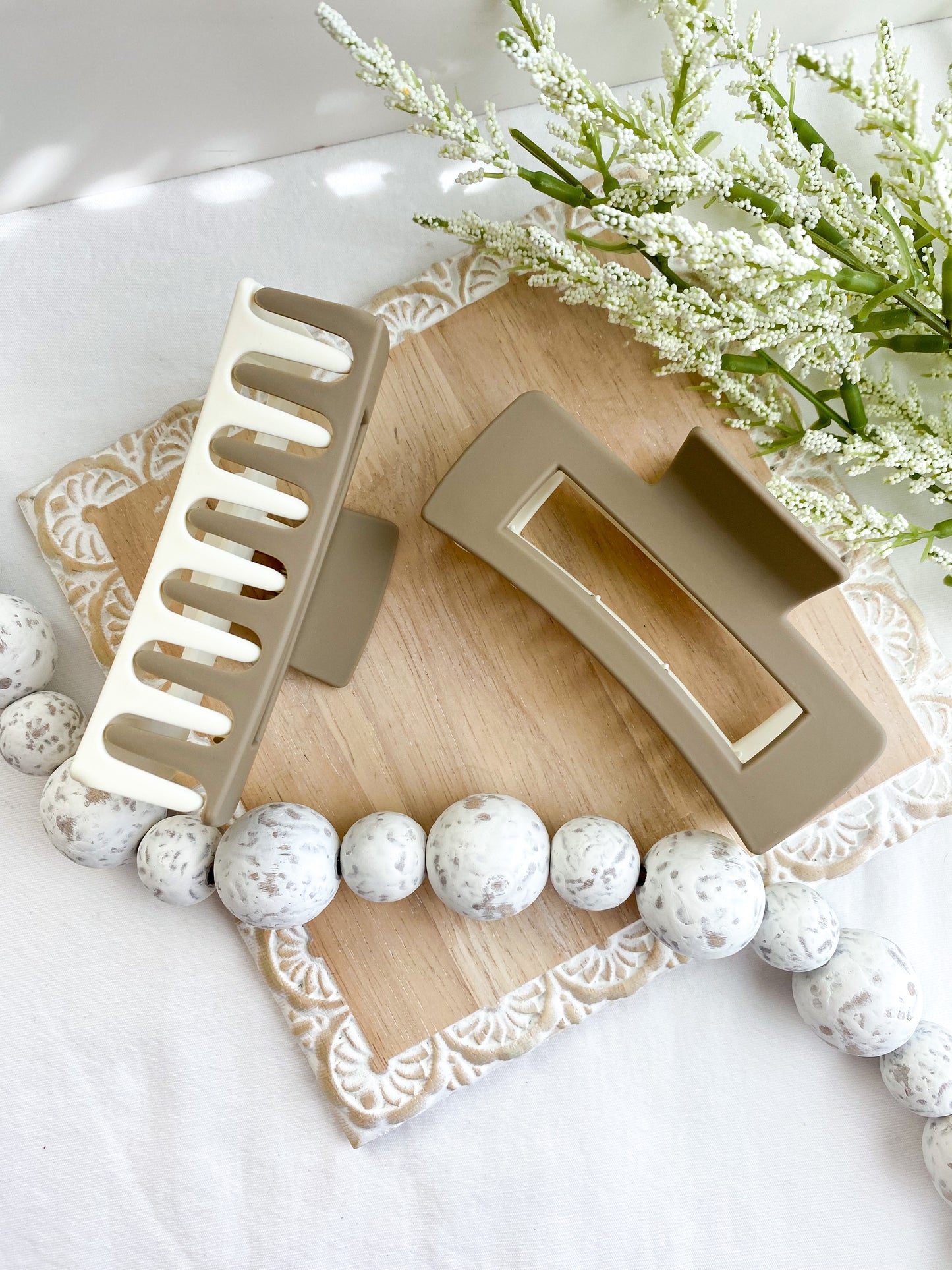 Two-Toned Claw Clips